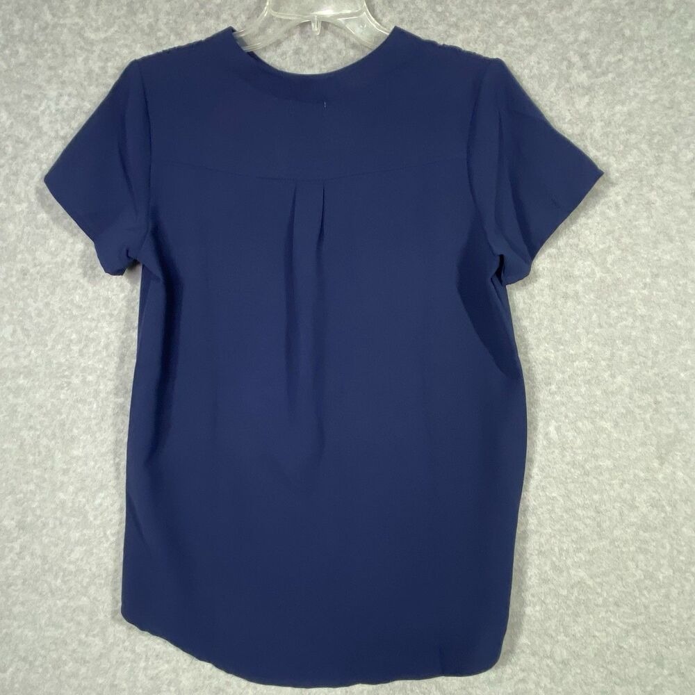 V-Neck Blouse Womens S Navy Blue NEW Short Sleeve Pleated Back Top Sherosa - Picture 2 of 12